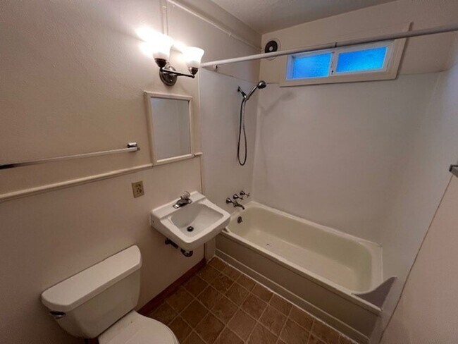 Building Photo - 473e14