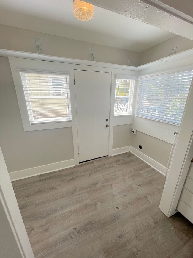 Building Photo - Newly Remodeled North Park Craftsman