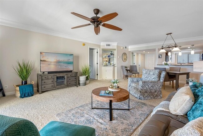 Building Photo - 363 Pinellas Bayway S