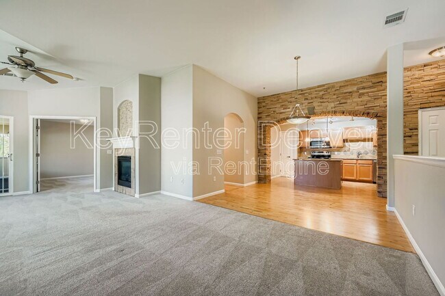 Building Photo - 14122 Sun Blaze Loop