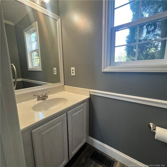 Building Photo - 77 Ramsey Ct