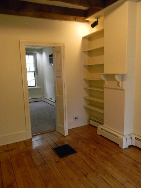 Building Photo - 236 W Barnard St