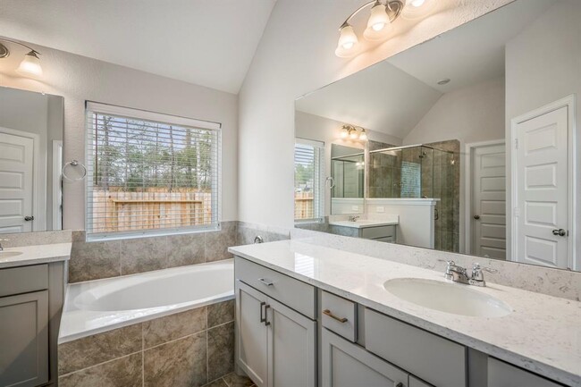 Building Photo - 202 Butterfly Orchid Ct