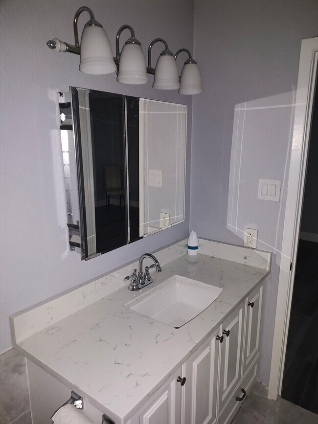 Building Photo - 5705 Harvest Hill Rd