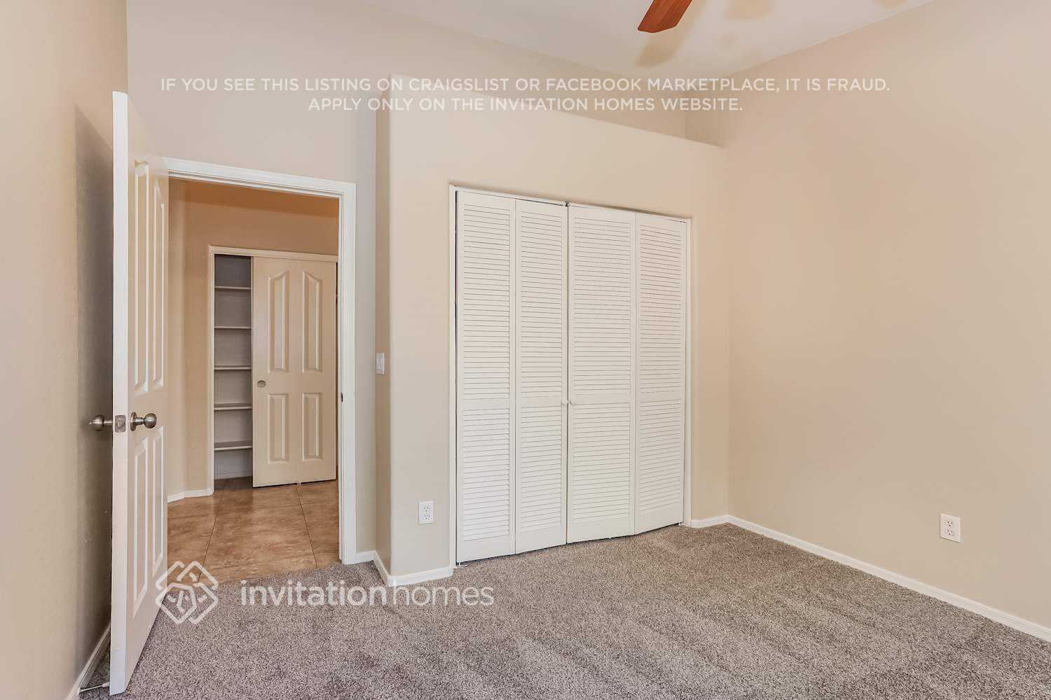 Building Photo - 10939 E Diamond Ave