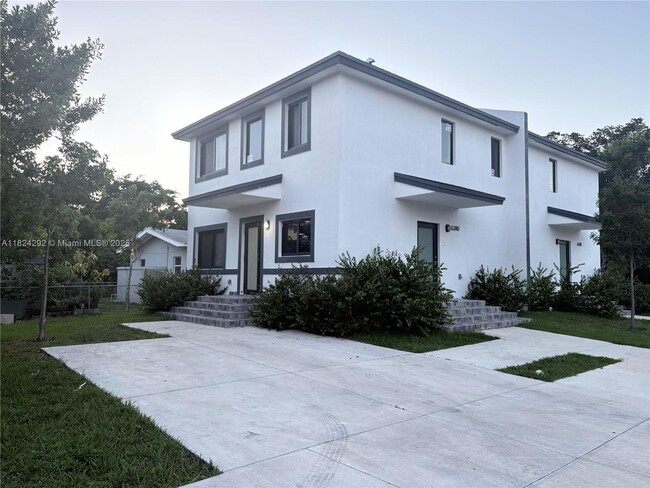 Primary Photo - 6280 NW 22nd Ct