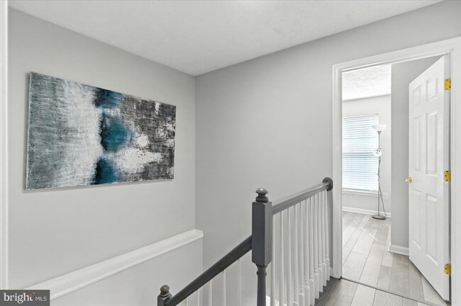 Building Photo - 1065 Jeanett Way