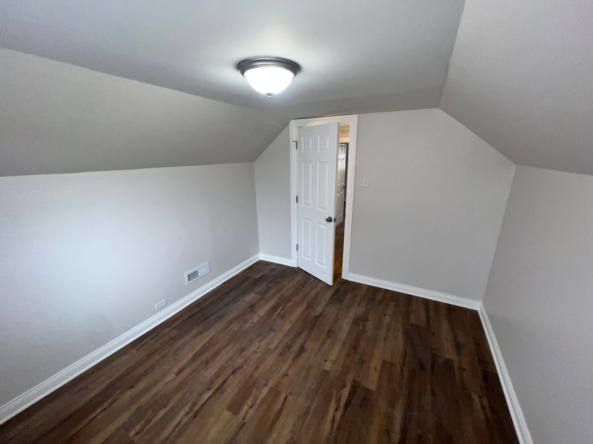 Building Photo - 222 Arcadia St