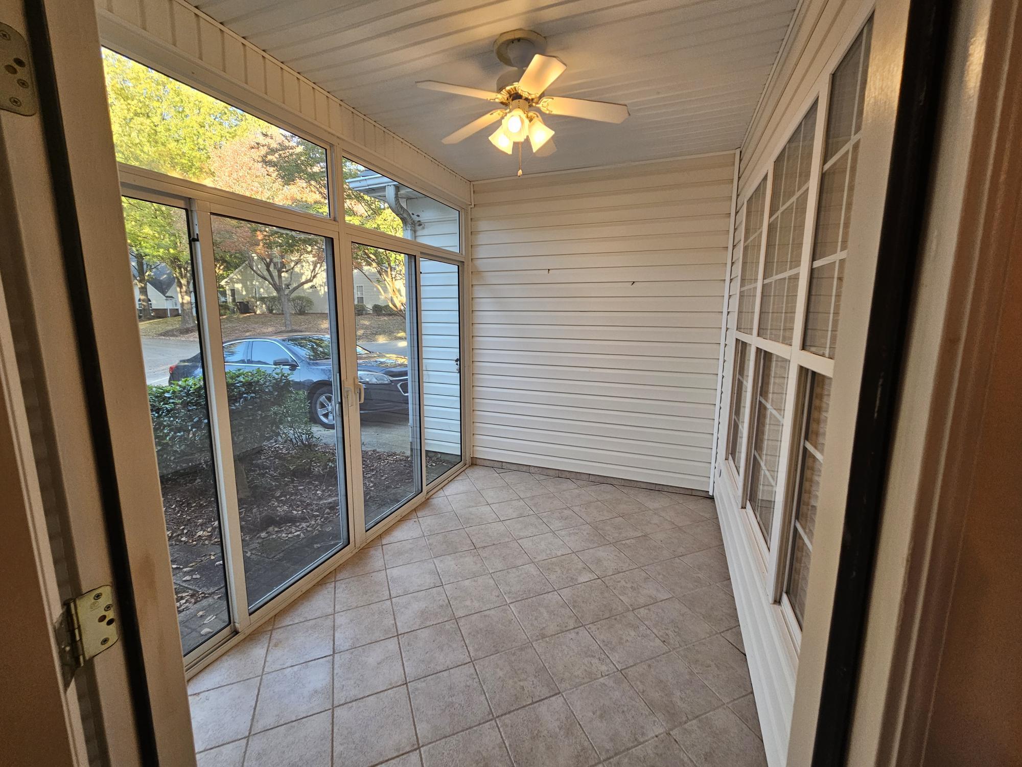 Building Photo - 6607 Earnhardt Dr