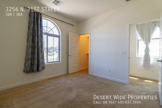 Building Photo - 3256 N 31st St