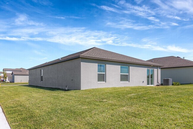 Building Photo - 2155 Lone Oak Ln