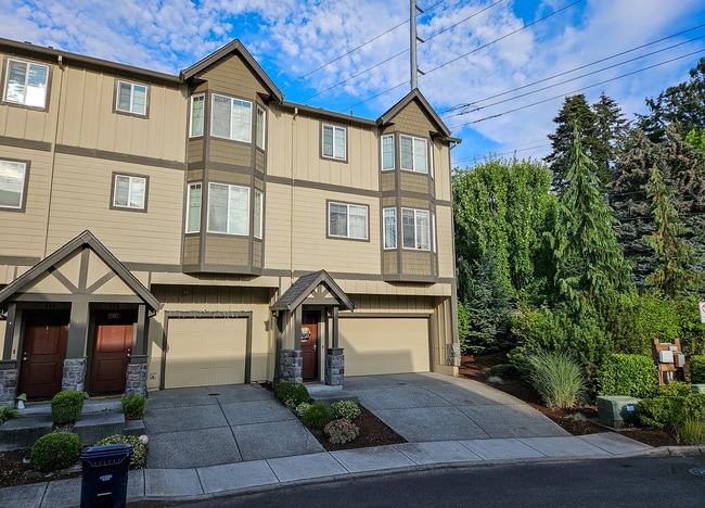 Building Photo - 588 SW 197th Pl
