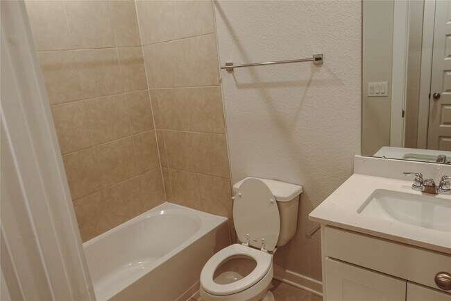 Building Photo - 8534 Blueberry Ash St