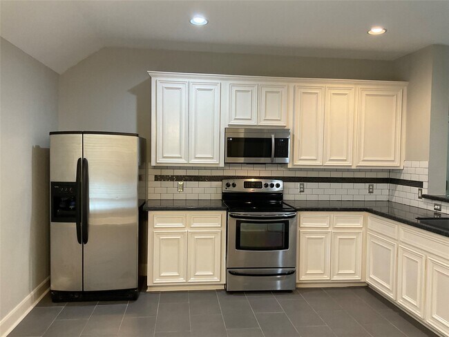 Building Photo - 21903 Grand Brook Ln