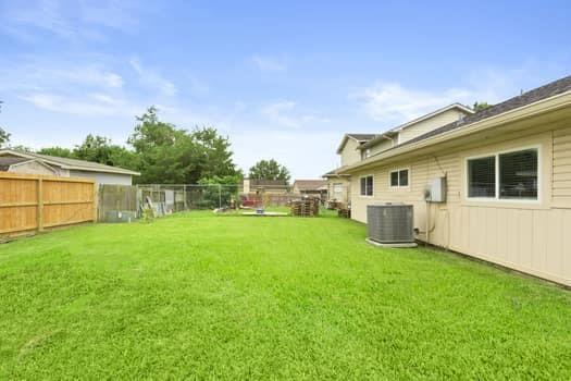 Building Photo - 3467 Overcross Dr