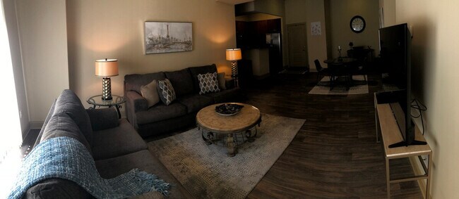 Building Photo - 721 Gov Morrison St