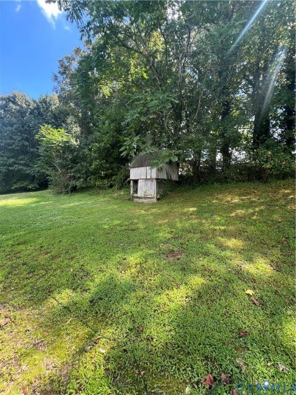 Building Photo - 303 Bull Run Dr