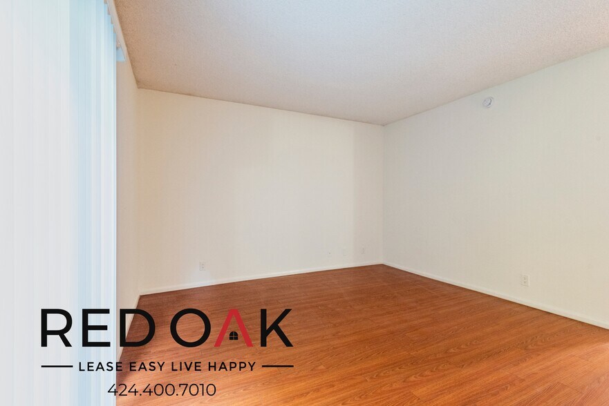 Building Photo - 2724 Abbot Kinney Blvd