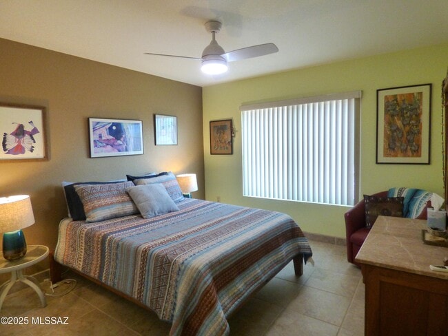 Building Photo - 14274 N Trade Winds Way