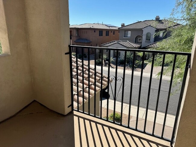 Building Photo - Resort-Style Phoenix Home with Pool, Outdo...