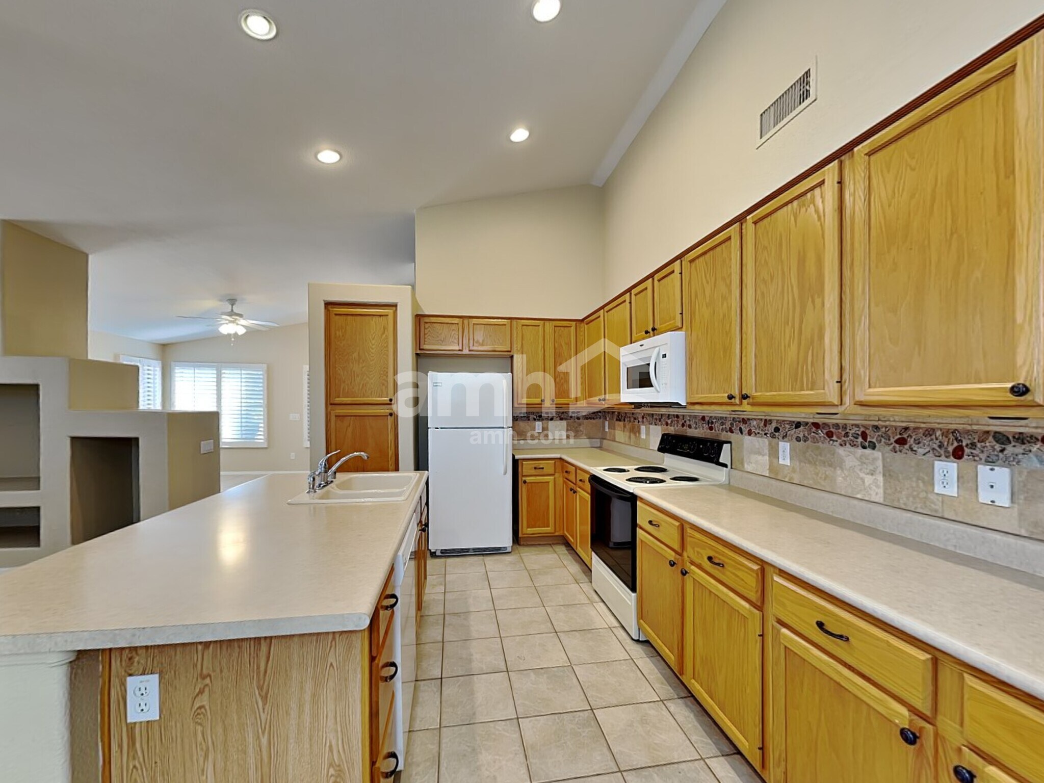 Building Photo - 7462 W Mohawk Ln