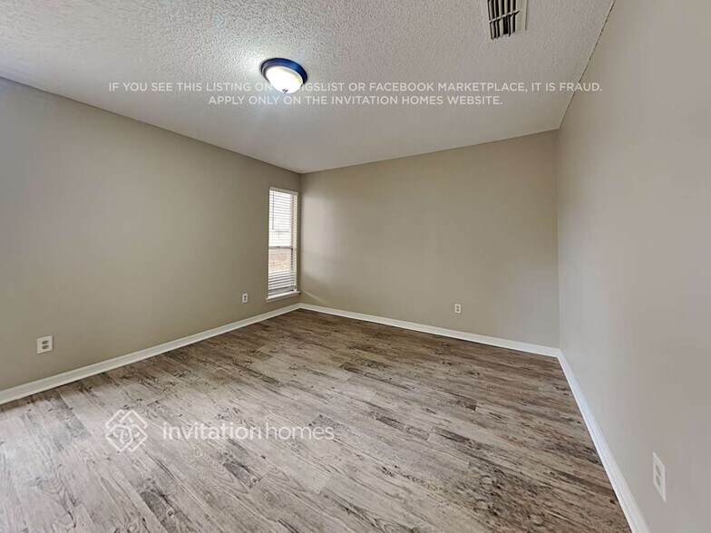 Building Photo - 1062 Lana Court
