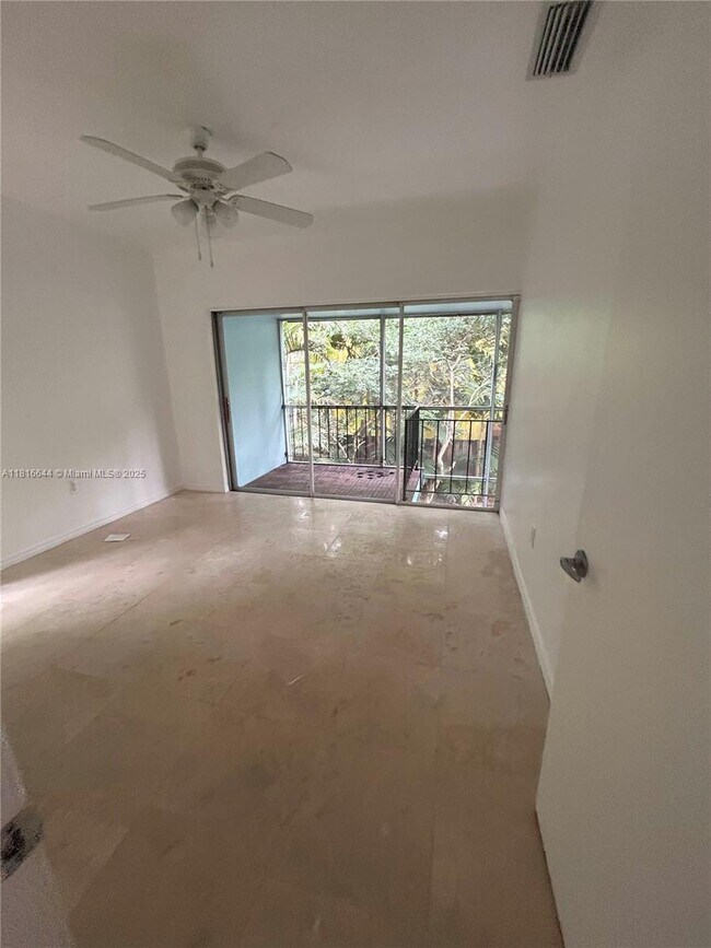 Building Photo - 3549 Loquat Ave