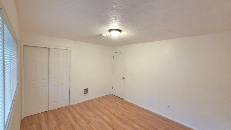 Building Photo - 2307 Tulane St