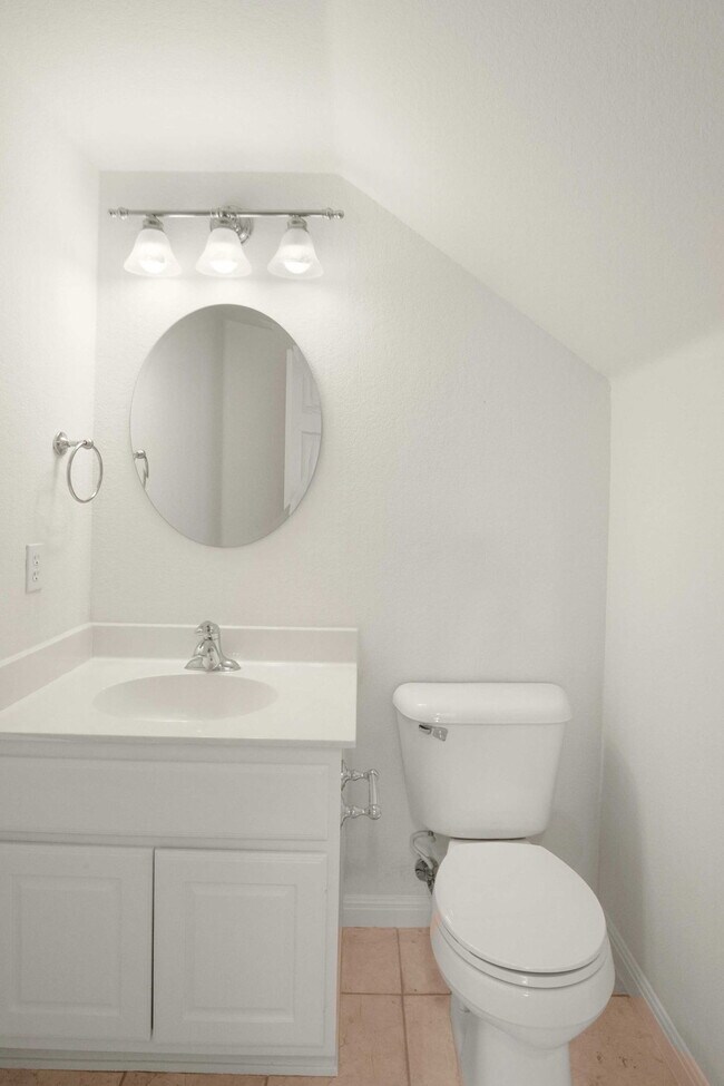 Building Photo - 2514 Crenshaw Dr