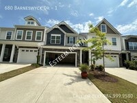 Building Photo - 680 Barneswyck Dr