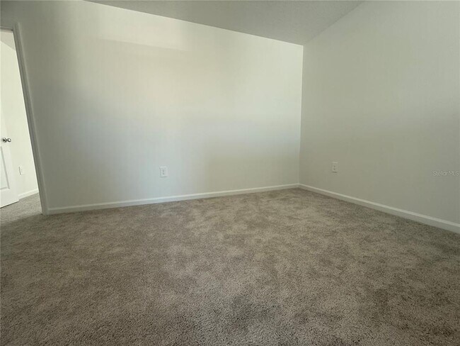 Building Photo - 1926 Sarah St