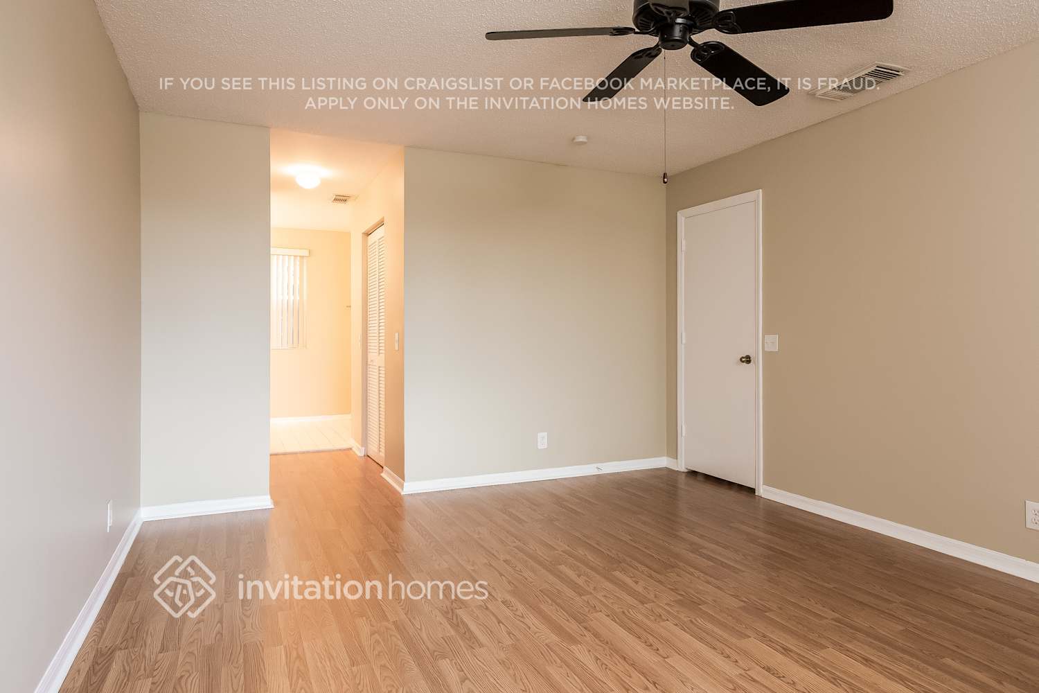 Building Photo - 7521 Santa Monica Dr