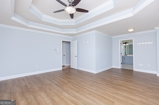 Building Photo - 100 Montview Way