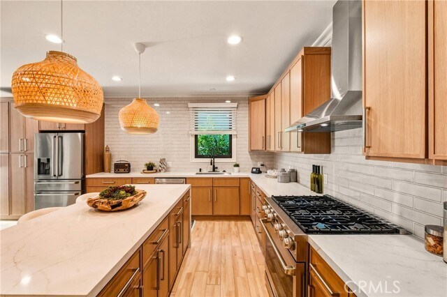 Building Photo - 5558 Edgewood Pl