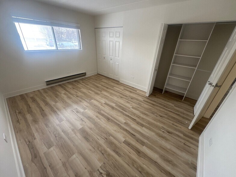 Building Photo - Glenwest Apartments