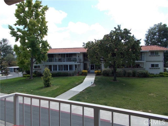 Building Photo - 857 Ronda Mendoza