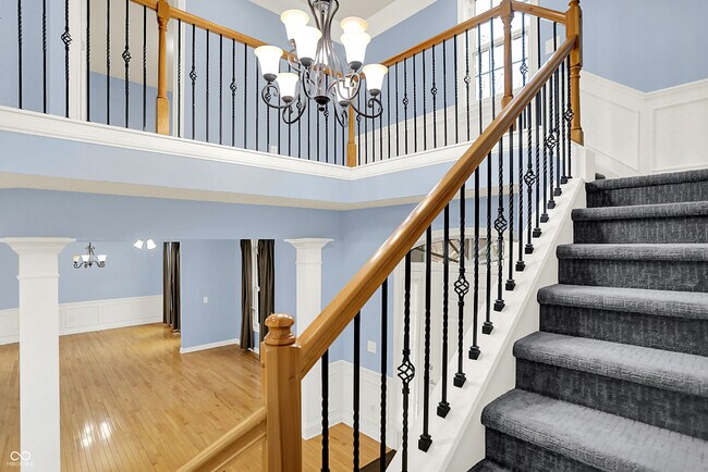 Building Photo - 13720 Akers Dr