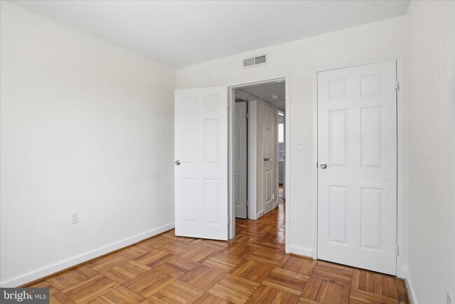 Building Photo - 6622 10th St