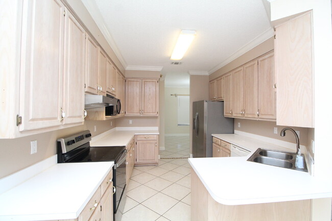 Building Photo - Spacious 3BR/3BA Holley by the Sea Home wi...