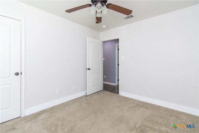 Building Photo - 1108 Copper Creek Dr