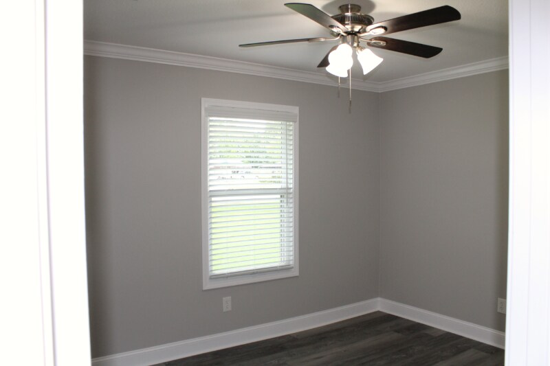 Building Photo - 1252 Nixon Dr