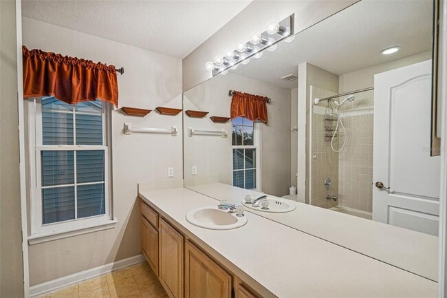 Building Photo - 3585 Ventura Club Cir