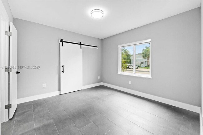 Building Photo - 2361 NW 15th St