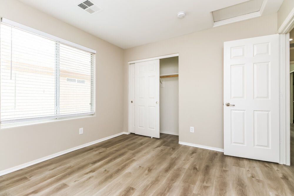 Building Photo - 3369 W Yellow Peak Dr