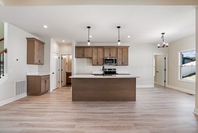 Building Photo - New Construction Ruby Floor Plan Near Exit 4
