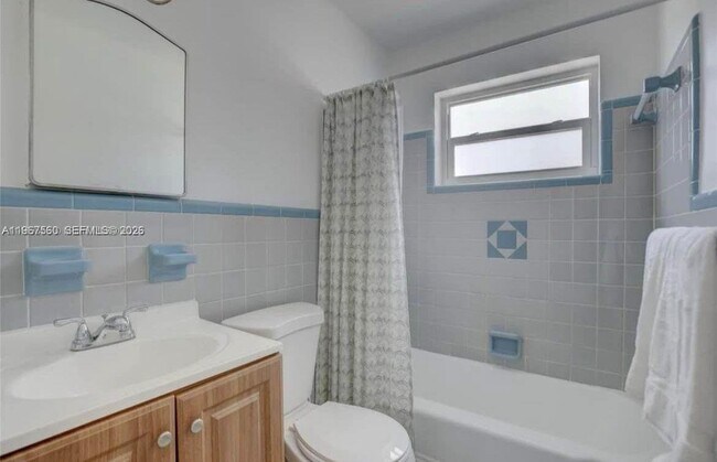 Building Photo - 1828 Rodman St