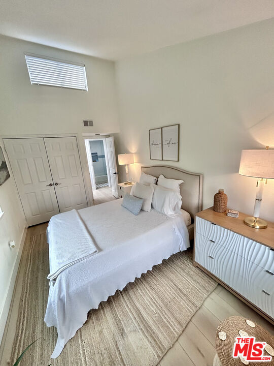 Building Photo - 219 13th St