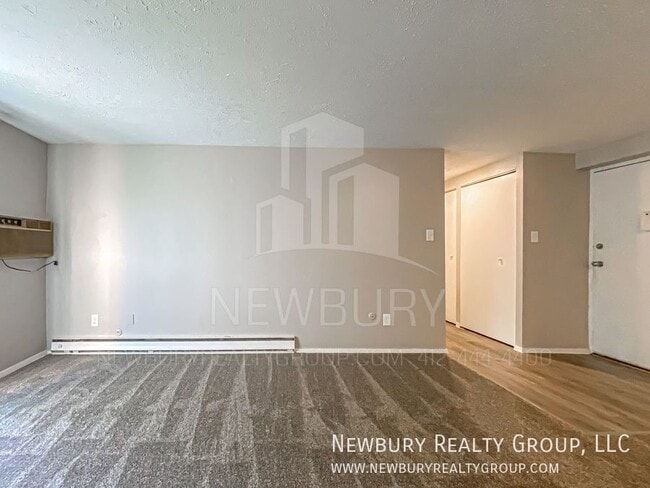 Building Photo - 1459 Poplar St