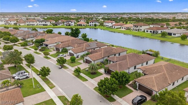 Building Photo - 5072 Arancia Ln