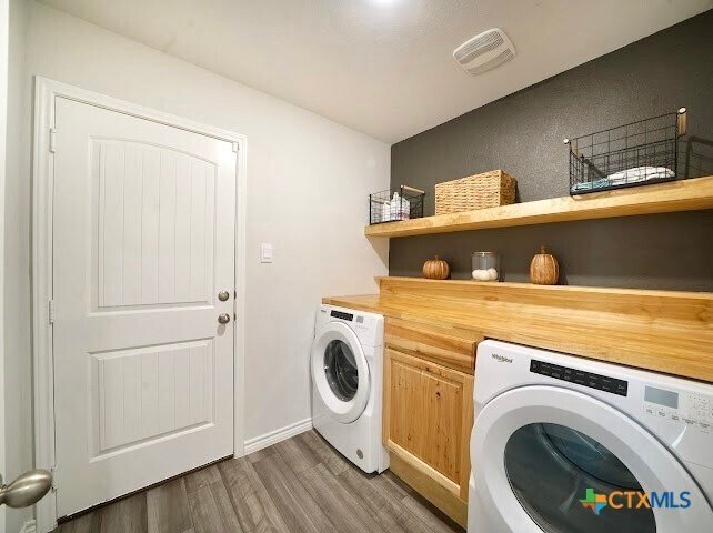 Building Photo - 3884 Lorenzen Ct